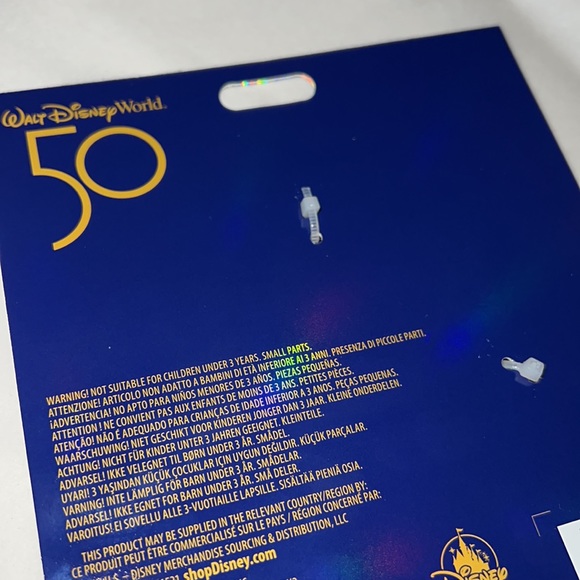 DISNEY Mickey 50th Anniversary Keychain Iridescent - Picture 7 of 9